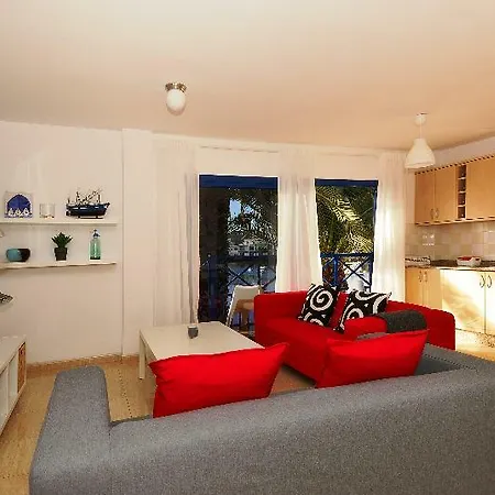 Avenida Apartment